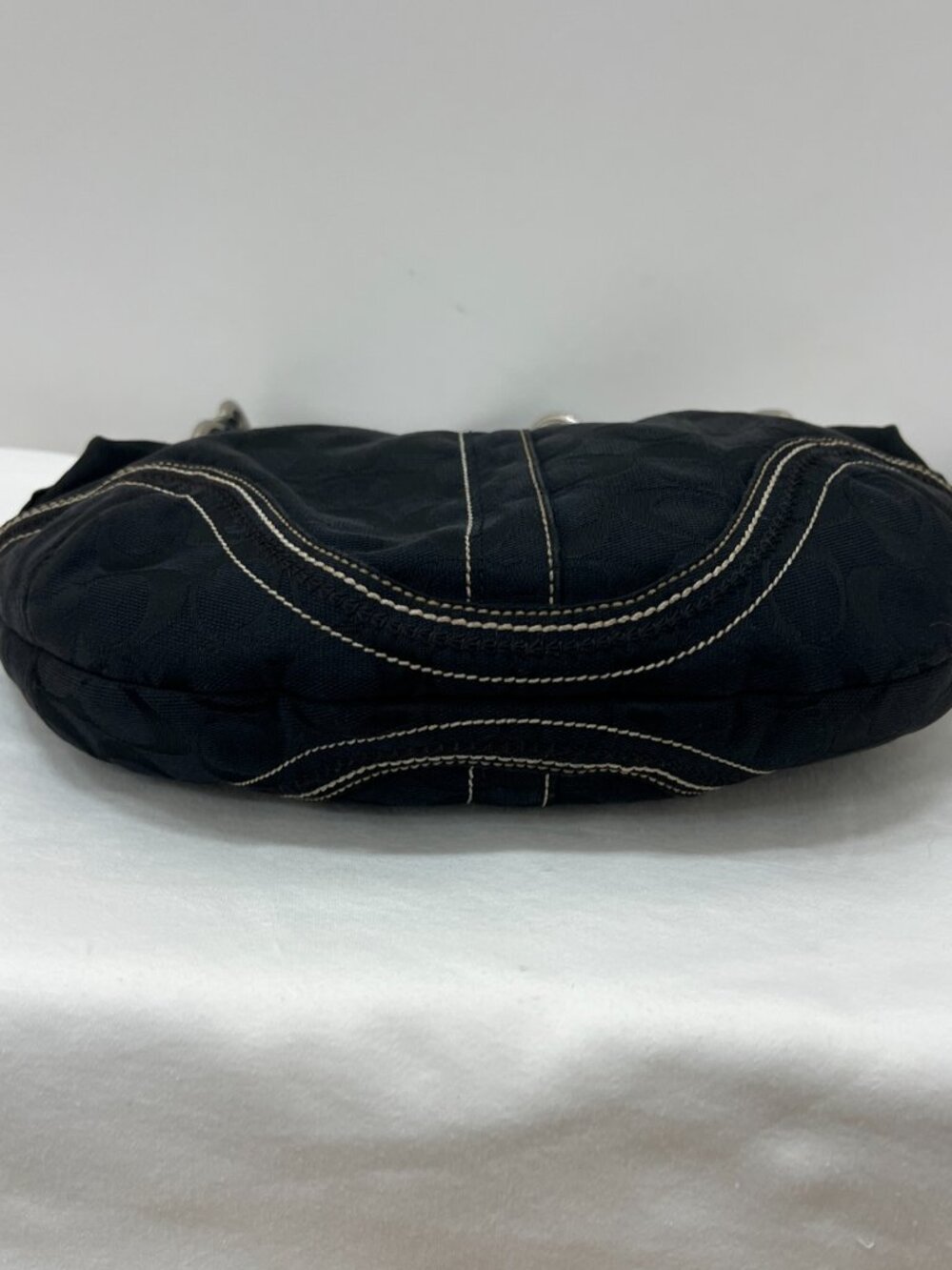 Coach Black Hobo Crescent Shoulder Bag in Style 10600 - Picture 6 of 16